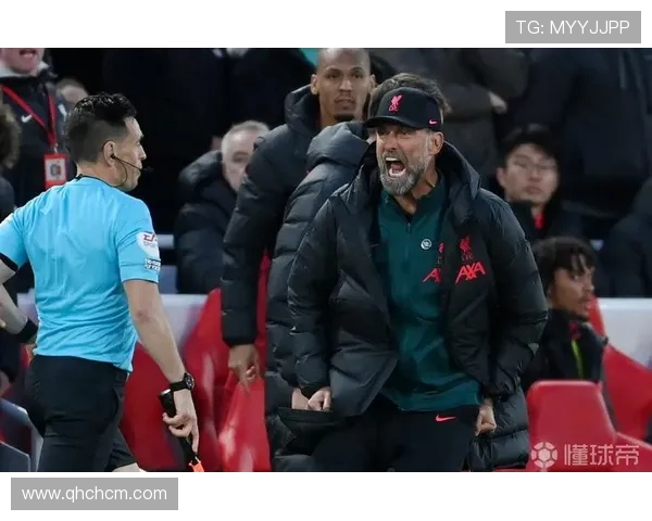 格雷自嘲本该早早破门 错失进球恐遭家人调侃的赛后心声英超赛场 格雷自嘲本该早早破门 错失进球恐遭家人调侃的赛后心声英超赛场